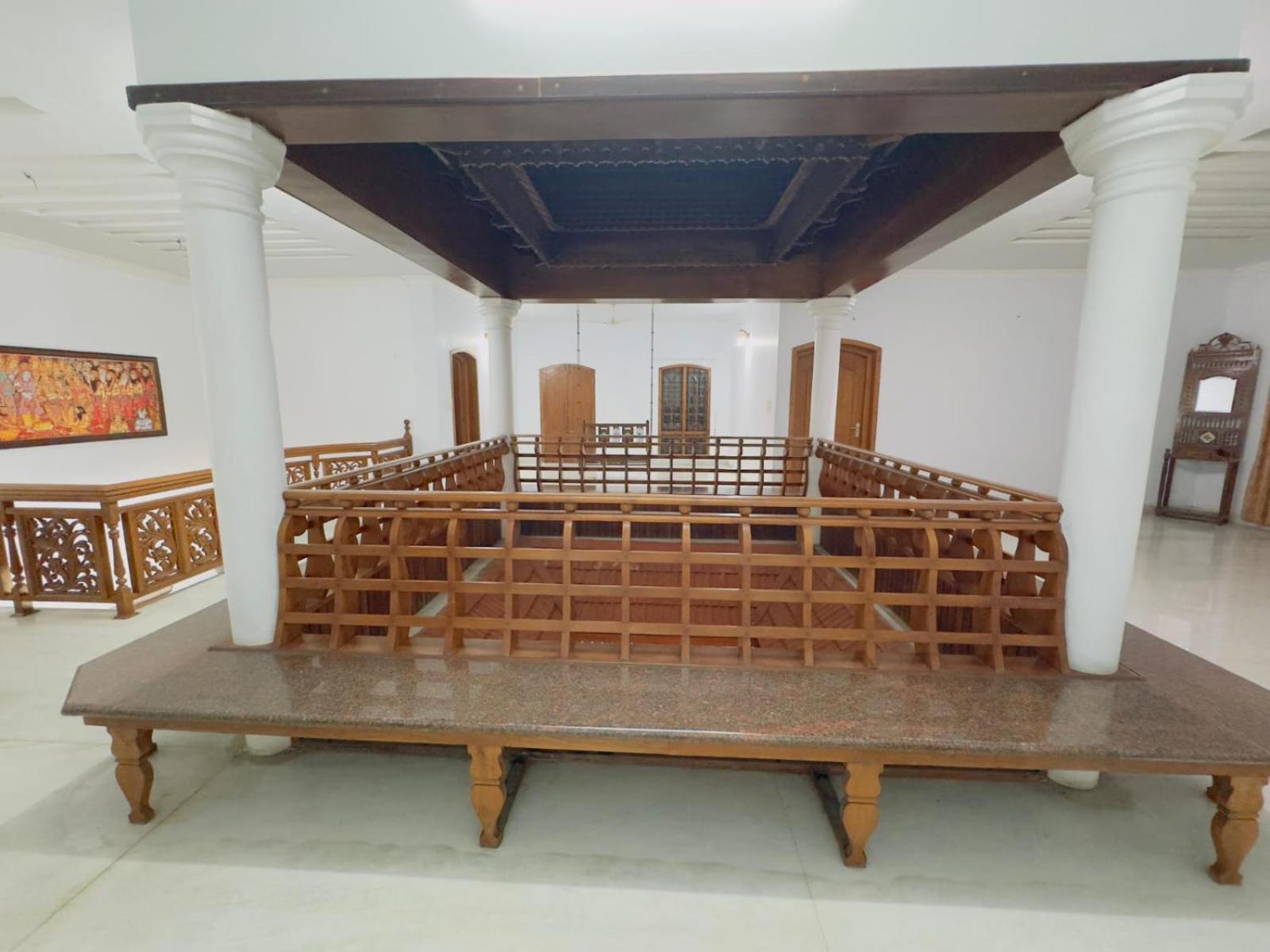 Dream Palace Alappuzha ภายนอก รูปภาพ